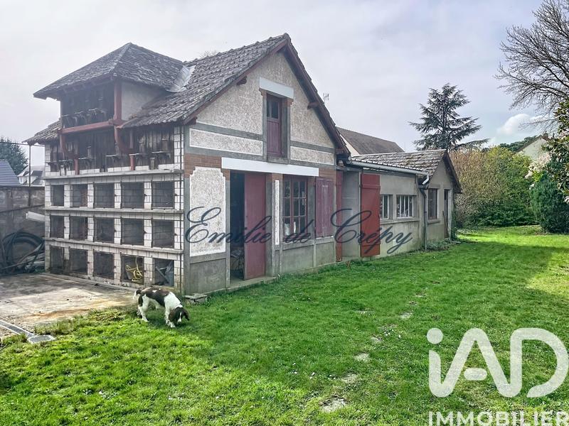 Maison - 206 m² - 9 pièces