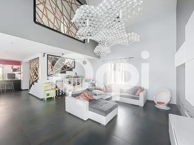 Maison - 170 m² - 6 pièces