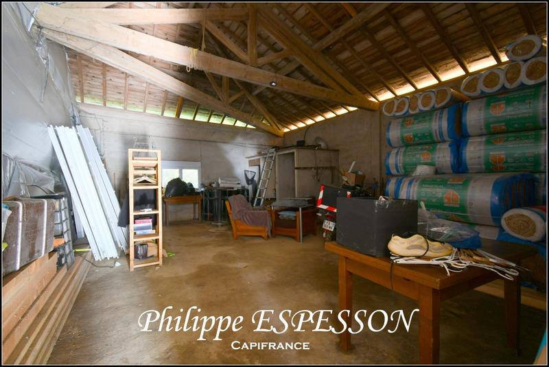 Maison - 200 m² - 8 pièces