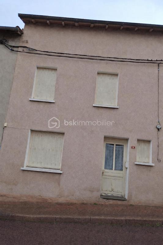 Maison de village - 75 m² - 5 pièces