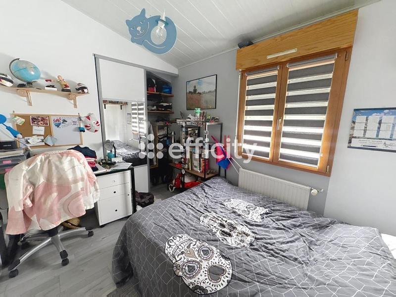 Appartement - 80 m² - 4 pièces