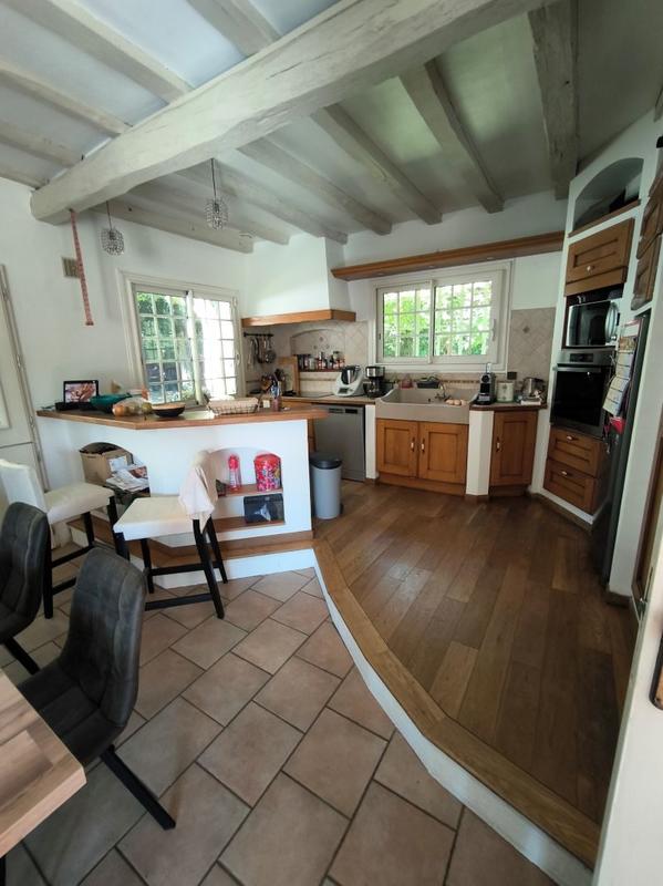 Maison - 140 m² - 7 pièces