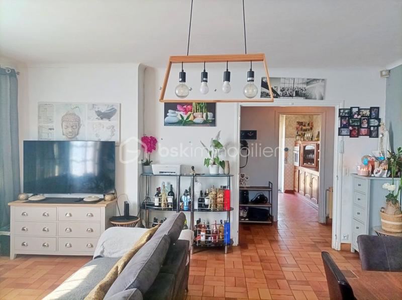 Maison - 93 m² - 6 pièces