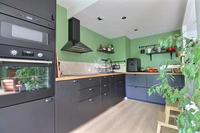 Appartement - 80 m² - 3 pièces