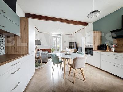 Maison - 84 m² - 4 pièces