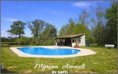 Maison - 166 m² - 6 pièces