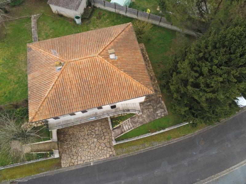 Pavillon - 90 m² - 4 pièces