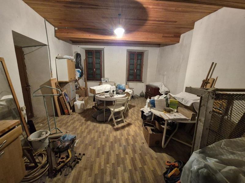 Maison - 380 m² - 8 pièces