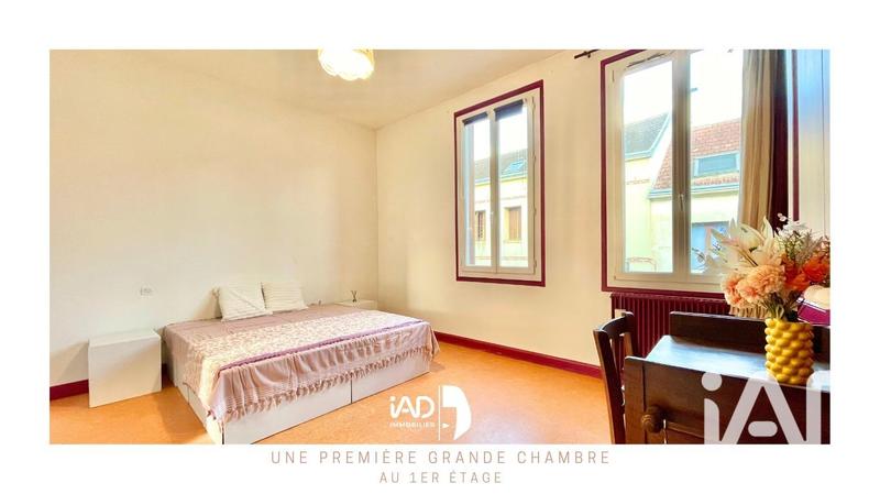 Maison - 93 m² - 6 pièces