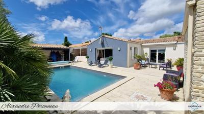 Maison - 175 m² - 7 pièces