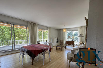 Appartement - 123 m² - 5 pièces