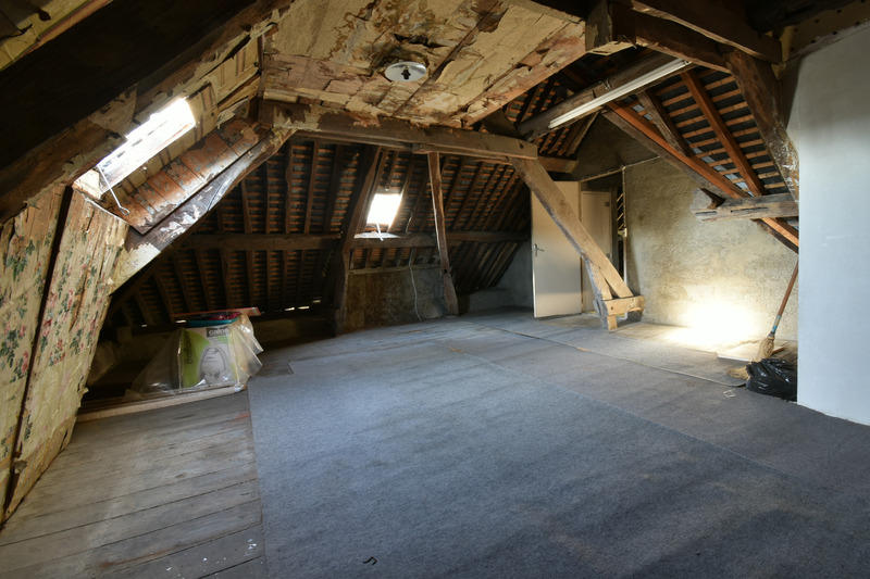 Maison de village - 120 m² - 7 pièces