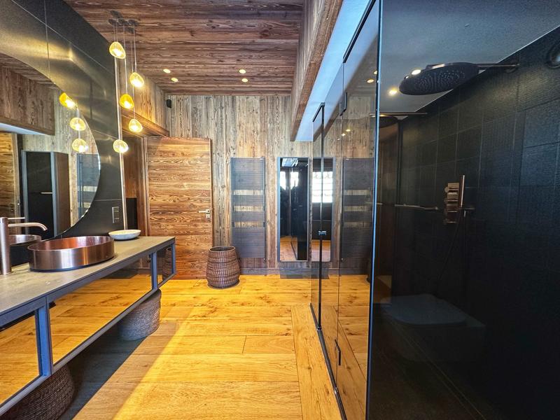 Châlet - 430 m² - 8 pièces