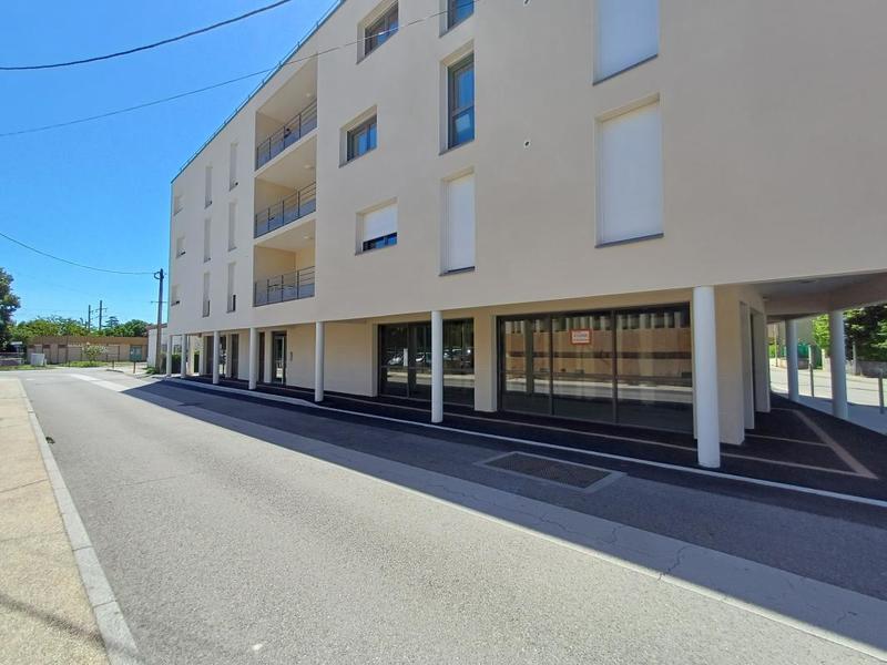 Bureau - 106 m² - 1 pièce