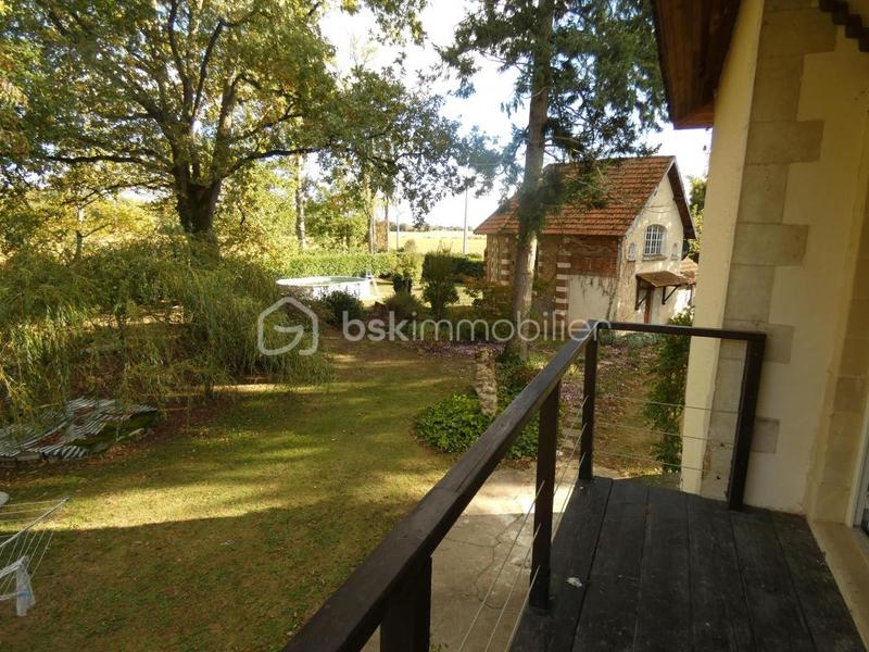 Maison ancienne - 206 m² - 6 pièces