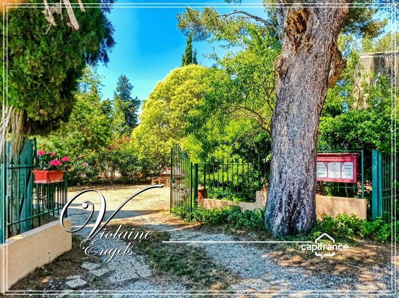 Propriété - 382 m² - 12 pièces