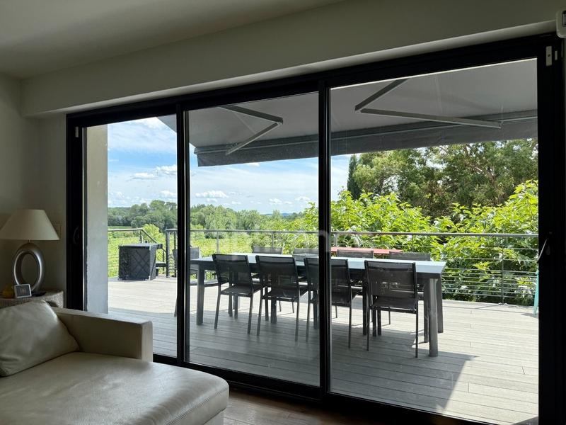 Maison - 207 m² - 7 pièces