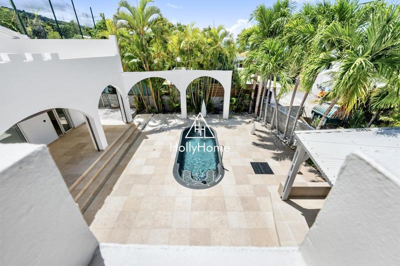 Maison ancienne - 265 m² - 5 pièces