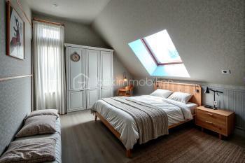 Maison - 193 m² - 8 pièces