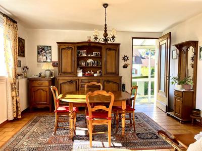 Maison - 109 m² - 5 pièces