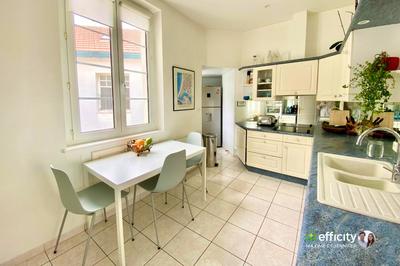 Appartement - 136 m² - 4 pièces