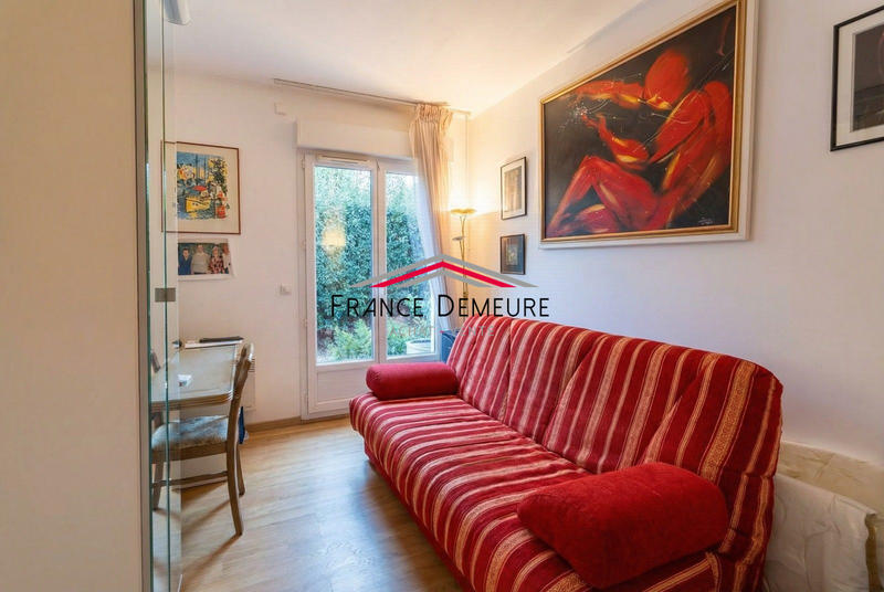 Appartement - 92 m² - 4 pièces