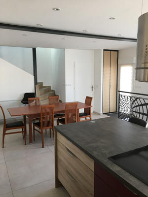 Appartement - 179 m² - 5 pièces