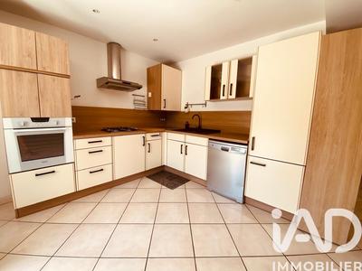 Maison - 170 m² - 7 pièces