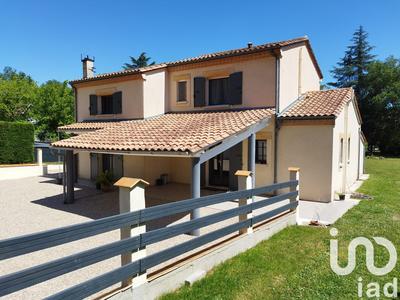 Maison - 138 m² - 4 pièces