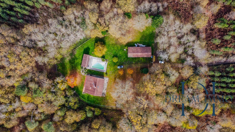 Maison ancienne - 238 m² - 5 pièces