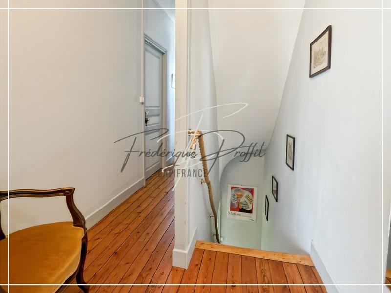 Maison de ville - 104 m² - 5 pièces