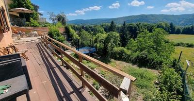 Maison - 176 m² - 7 pièces