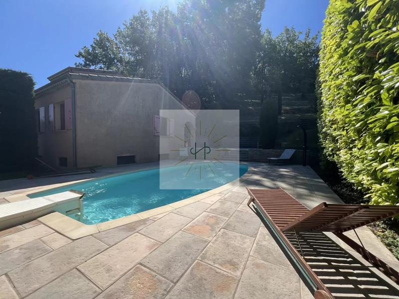 Maison - 124 m² - 6 pièces