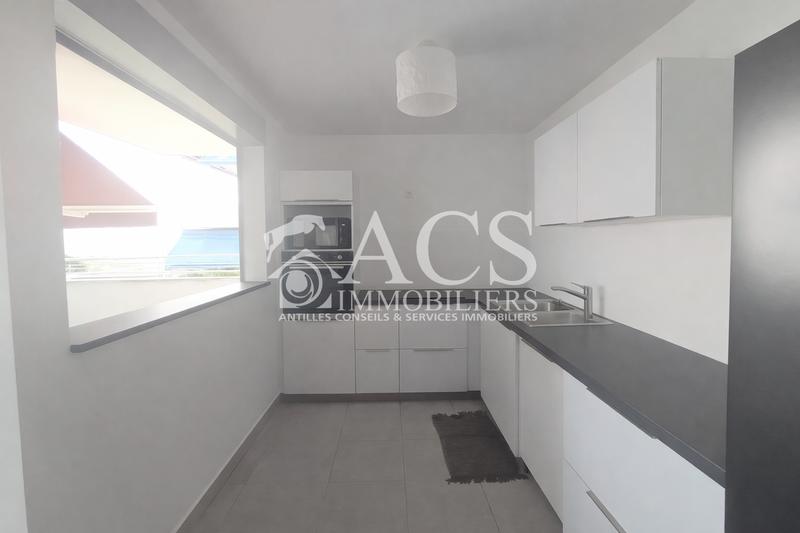 Appartement - 79 m² - 3 pièces