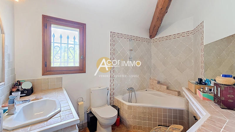 Maison - 193 m² - 5 pièces