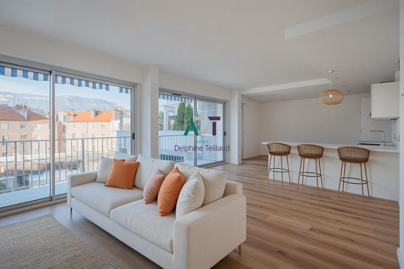 Appartement - 134 m² - 5 pièces