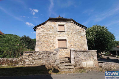 Maison - 83 m² - 5 pièces