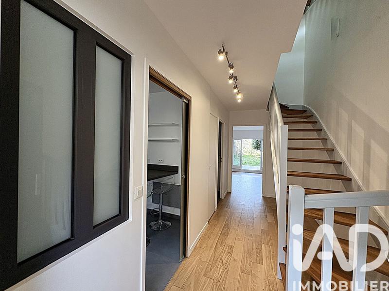 Maison - 145 m² - 6 pièces