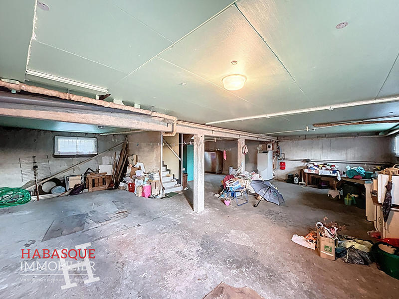 Maison - 99 m² - 5 pièces