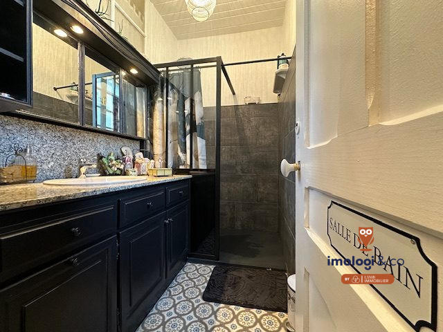 Maison ancienne - 196 m² - 7 pièces