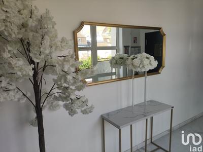 Local commercial - 1 500 m²