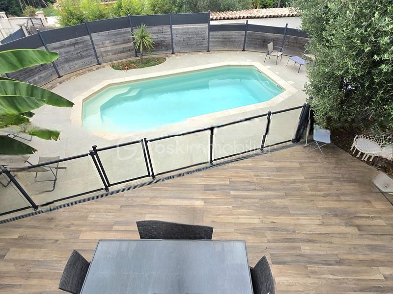 Maison - 155 m² - 6 pièces