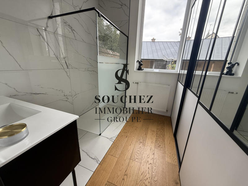 Maison - 165 m² - 6 pièces