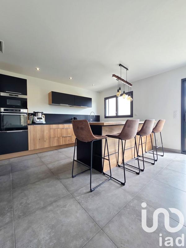 Maison - 130 m² - 4 pièces