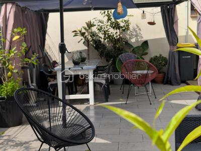 Maison de village - 95 m² - 4 pièces