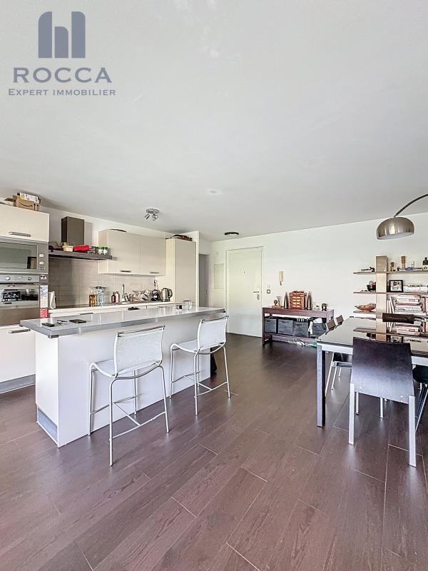 Appartement - 75 m² - 3 pièces