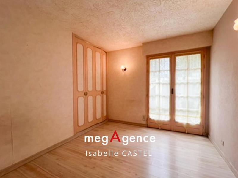 Maison - 210 m² - 7 pièces