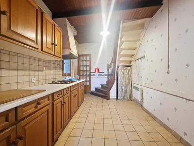 Maison - 92 m² - 4 pièces