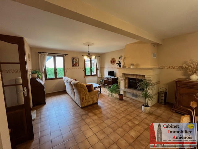 Pavillon - 150 m² - 8 pièces