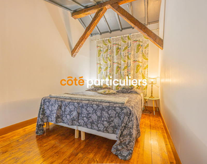 Maison - 180 m² - 6 pièces